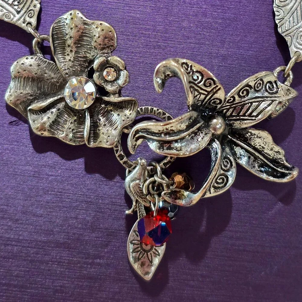 Vintage Contemporary Floral Lily Pansy Bib Charm Silver Black Statement Necklace
